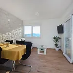 Апартаменты Bareta Трогир