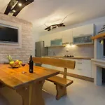 Апартаменты Bareta Трогир