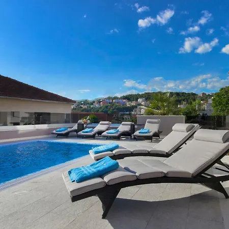 Bareta Διαμέρισμα *