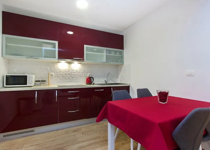 Bareta Τρογκίρ